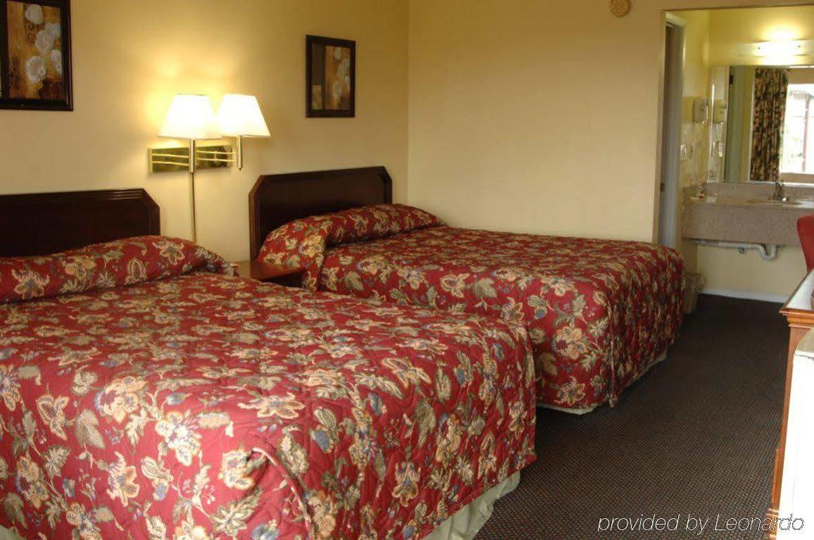 Red Carpet Inn Oxford Bagian luar foto